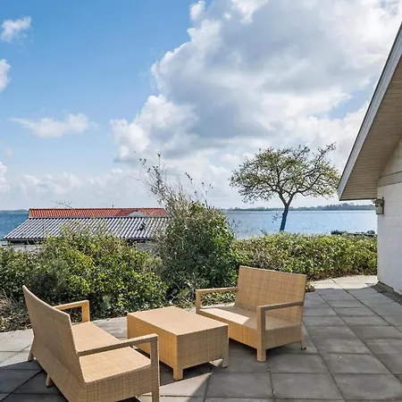 Holiday home Beautiful In With Wifi